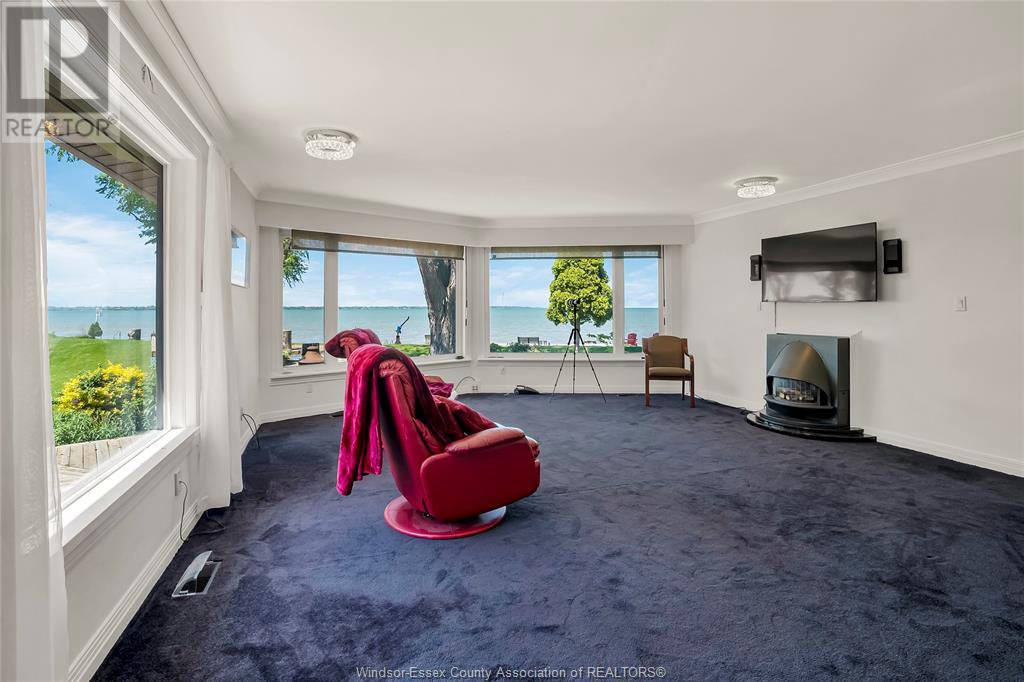 Property at 11438 RIVERSIDE DRIVE East image 5