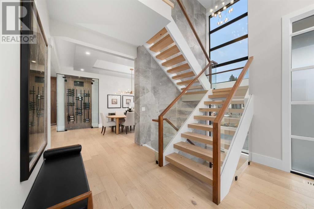 Property at 646 Crescent Boulevard SW image 3