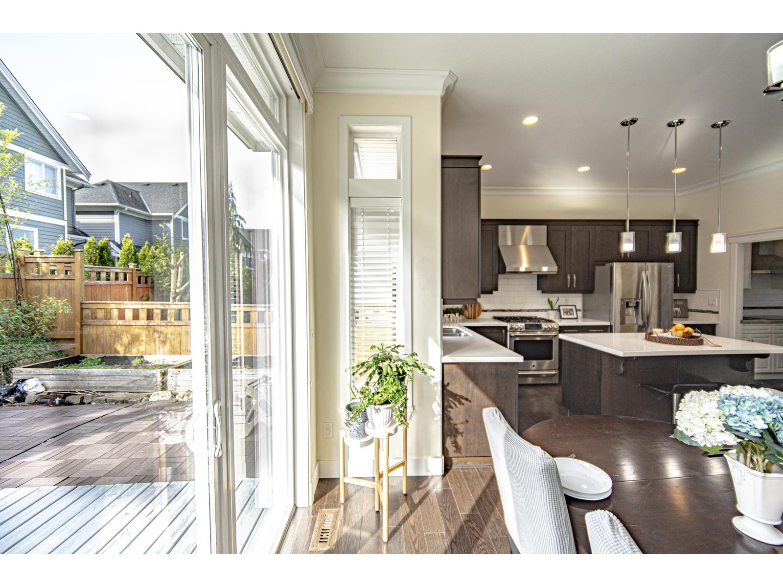 16148 28a Avenue, Surrey, British Columbia  V3Z 3Y6 - Photo 14 - R2999293