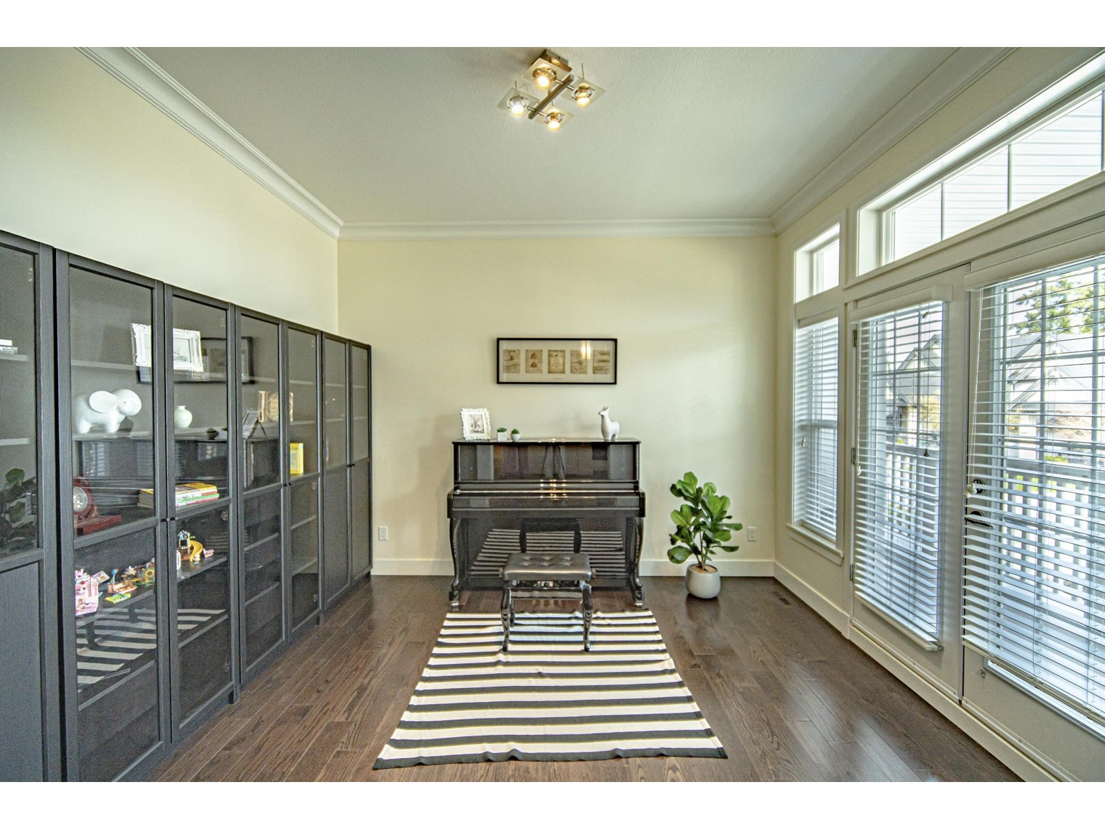 16148 28a Avenue, Surrey, British Columbia  V3Z 3Y6 - Photo 5 - R2999293