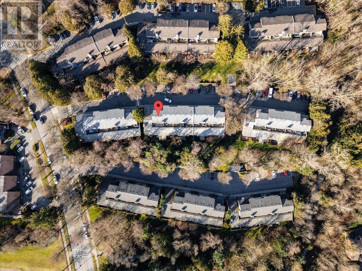 Listing Picture 24 of 33 : 3426 COPELAND AVENUE, Vancouver / 溫哥華 - 魯藝地產 Yvonne Lu Group - MLS Medallion Club Member