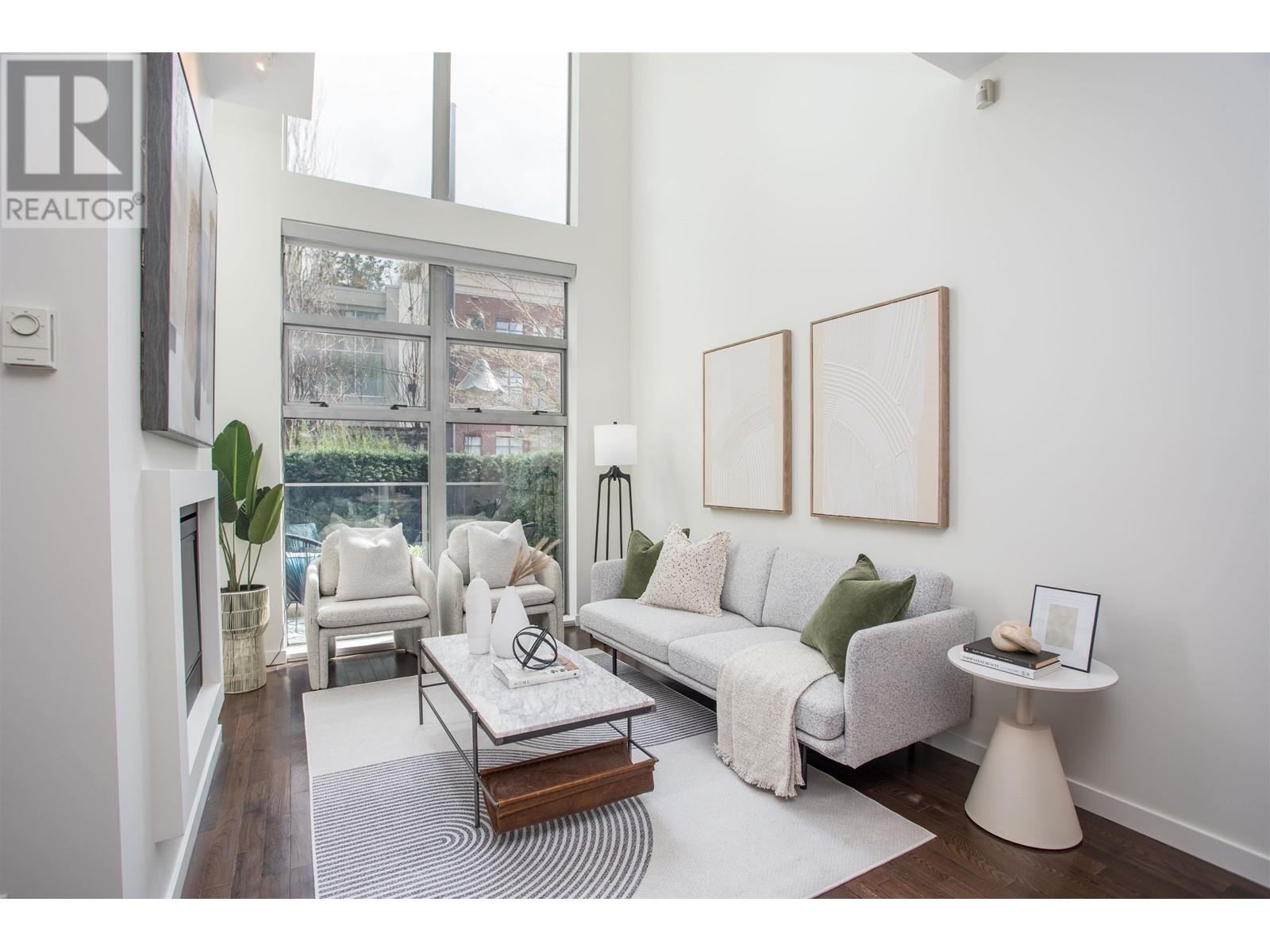 1237 Richards Street, Vancouver, British Columbia  V6B 3G3 - Photo 4 - R2991757