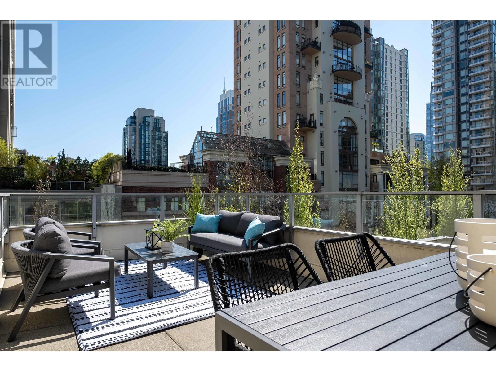 1237 Richards Street, Vancouver, British Columbia  V6B 3G3 - Photo 17 - R2991757