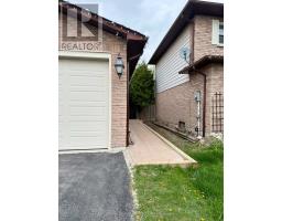 BSMT - 86 ROBINSON CRESCENT, Whitby, Ontario