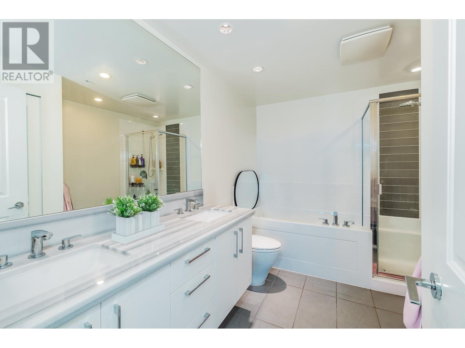 2802 4880 Bennett Street, Burnaby, British Columbia  V5H 0C1 - Photo 7 - R2998475