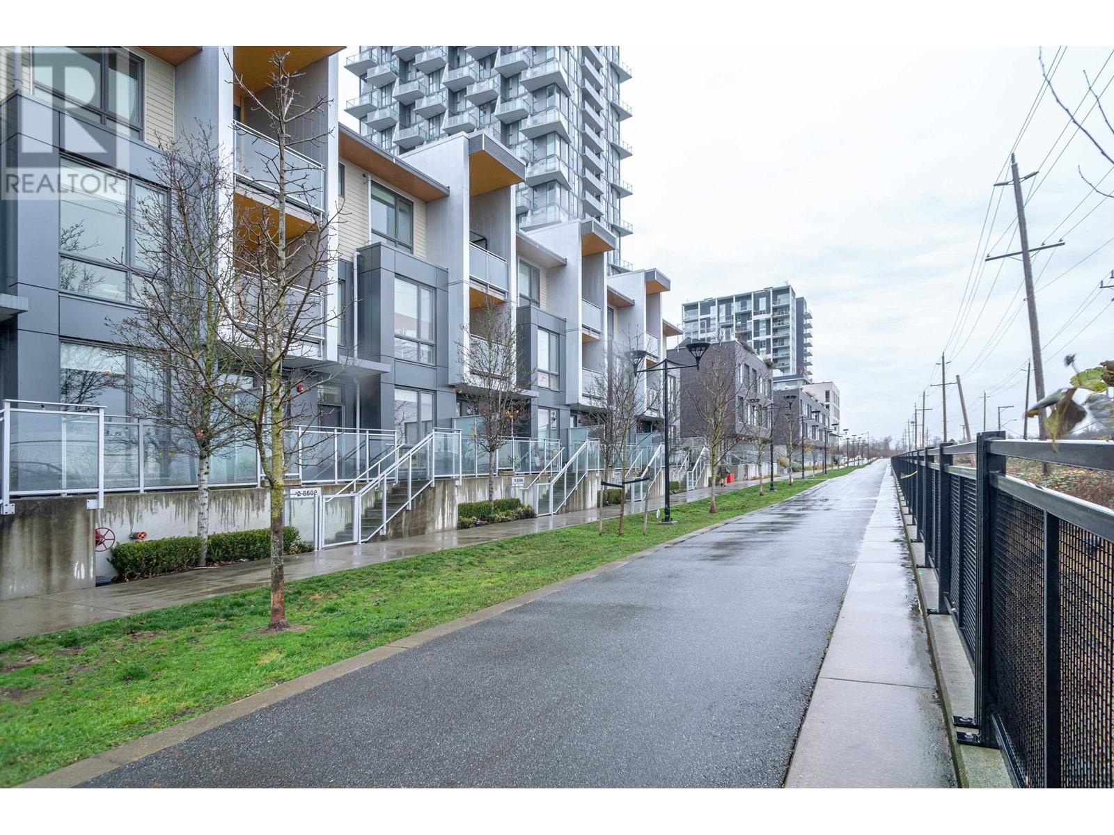 4 8598 River District Crossing, Vancouver, British Columbia  V5S 0C1 - Photo 3 - R2998534