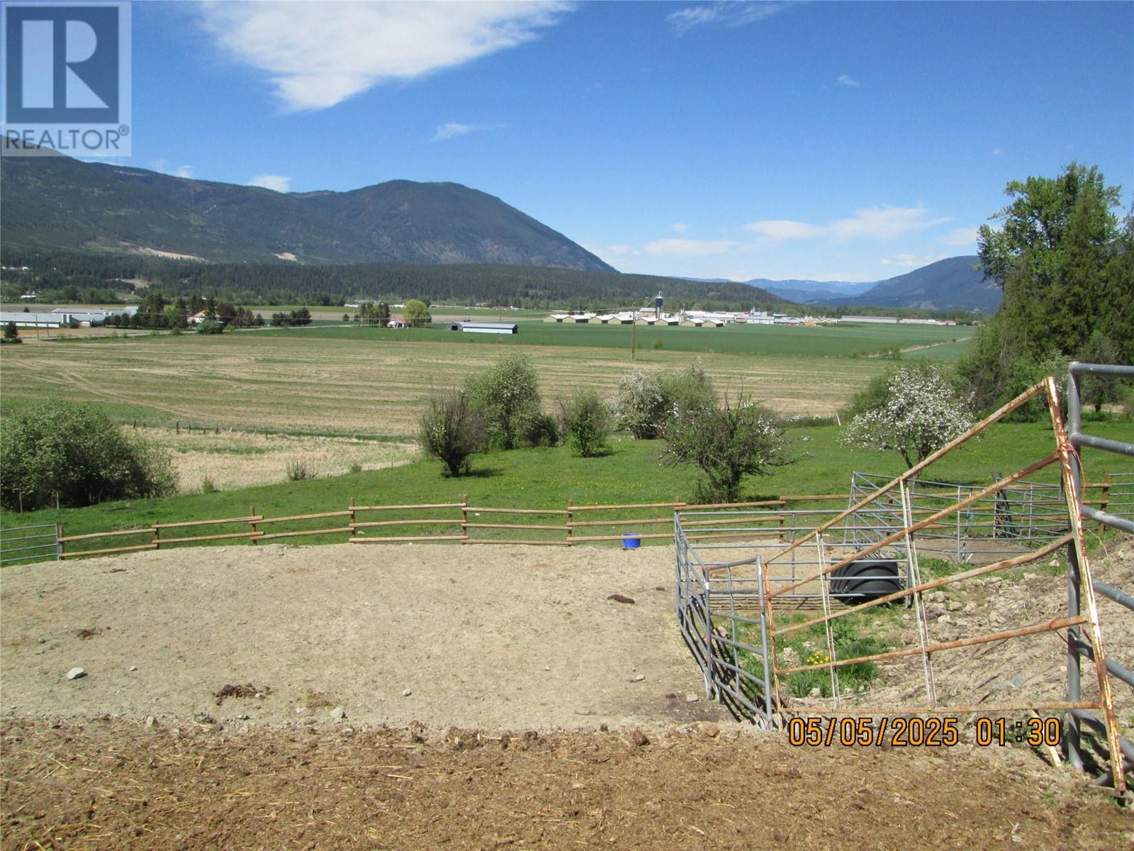 Property at 2651 Foothill Road SW image 5