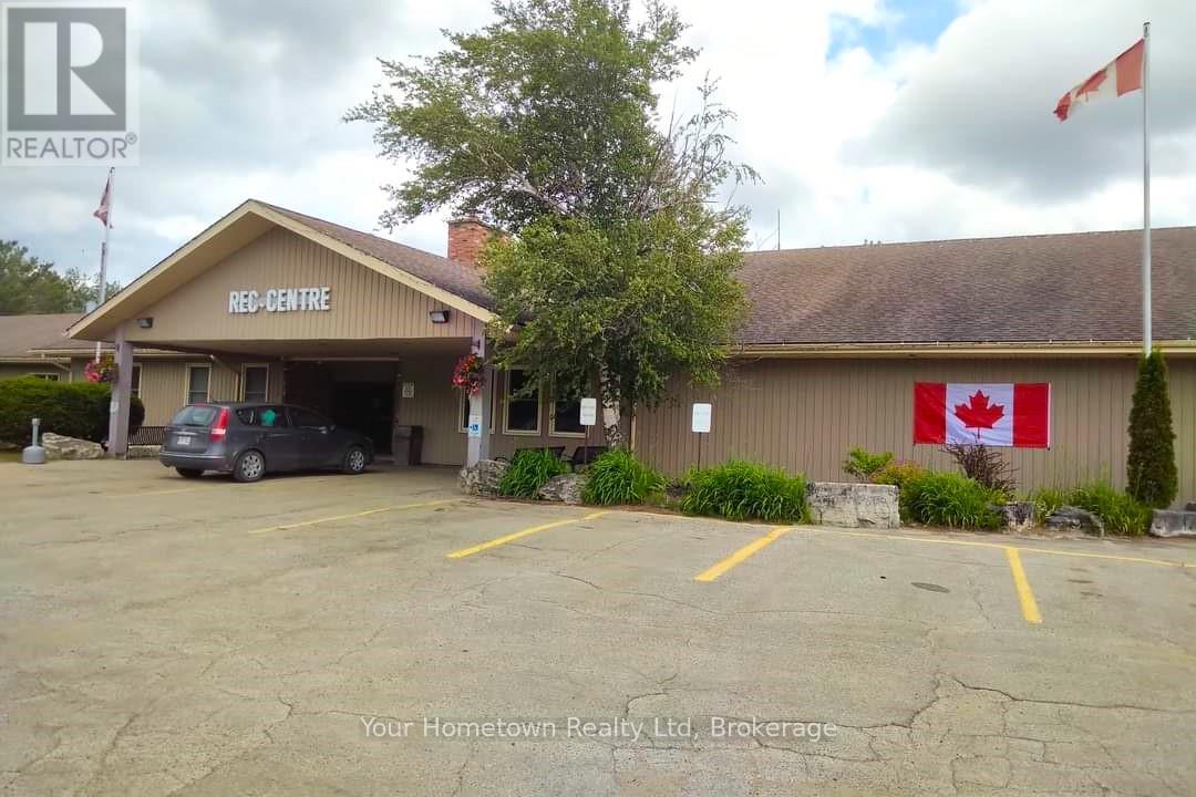 157 Cedar Crescent, Centre Wellington, Ontario  N1M 2W5 - Photo 17 - X12128750