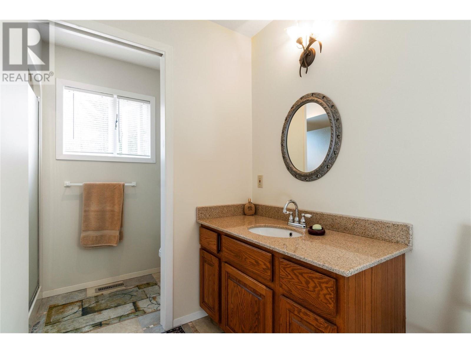 1280 Lakeshore Road NE, Salmon Arm, BC V1E2V7