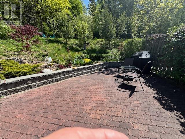 1280 Lakeshore Road NE, Salmon Arm, BC V1E2V7