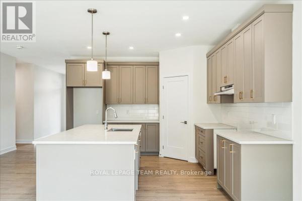 1261 Potter Drive, Brockville, Ontario  K6V 0G8 - Photo 5 - X12108702