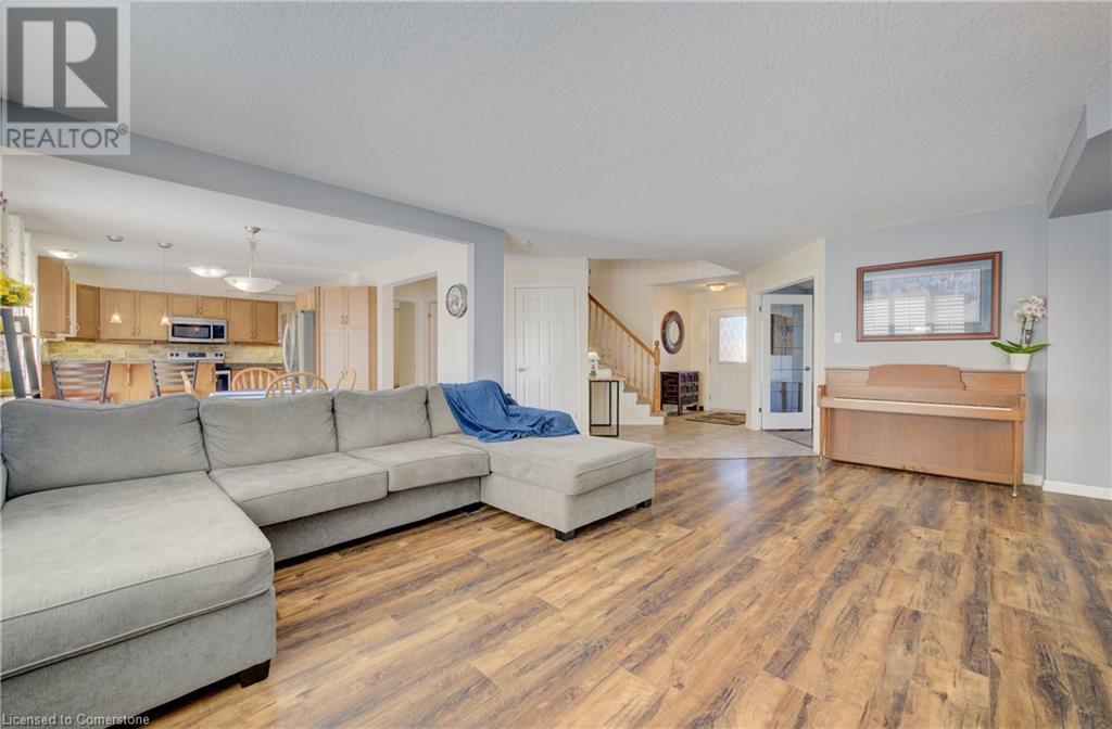 37 Grey Oak Drive, Guelph, Ontario  N1L 1P3 - Photo 8 - 40694606