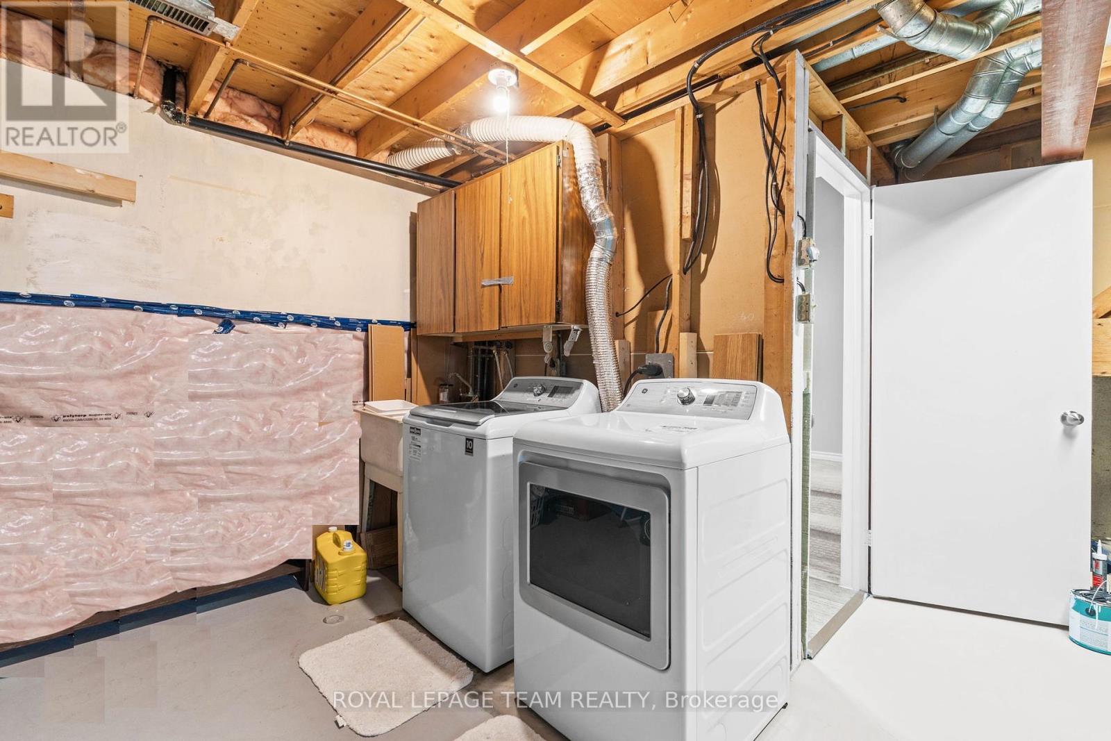 3893 B Old Richmond Road, Ottawa, Ontario  K2H 8T8 - Photo 23 - X12128918