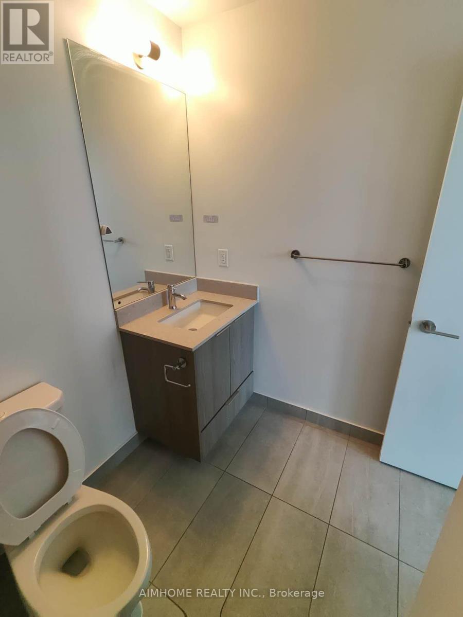 3011 - 32 Forest Manor Road, Toronto (Henry Farm), Ontario  M2J 0H2 - Photo 13 - C12128895