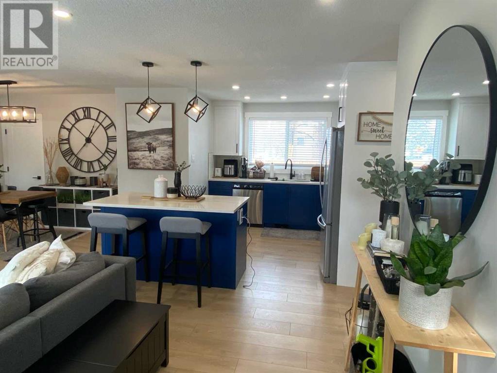 Property at 2 Harmon Place SW image 3