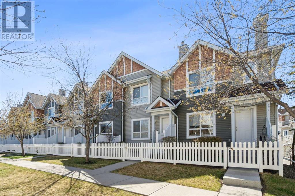 Property at 126 Tuscany Court NW image 1