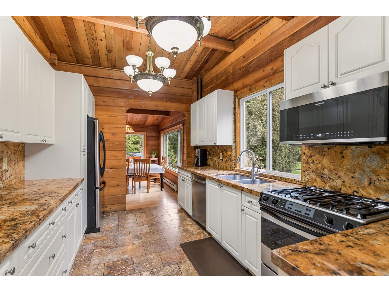Property at 11848 WILSON STREET image 2