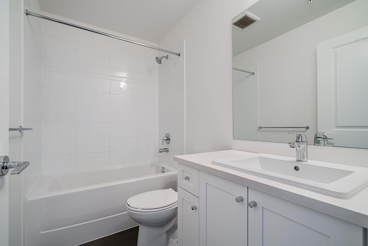 210 15825 85 Avenue, Surrey, British Columbia  V4N 6W9 - Photo 23 - R2999166