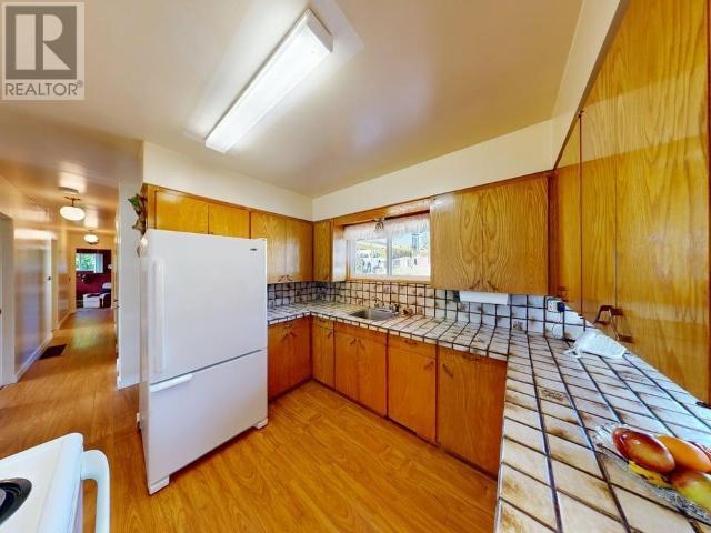 Property at 4776 HARVIE AVE image 3