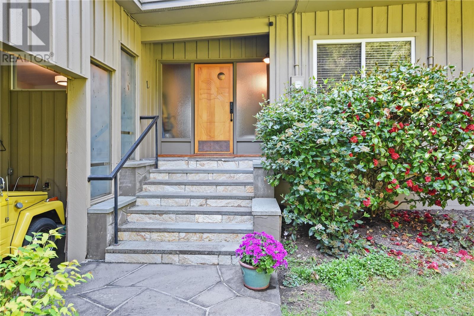 Property at 220-224 Decourcy Dr image 4