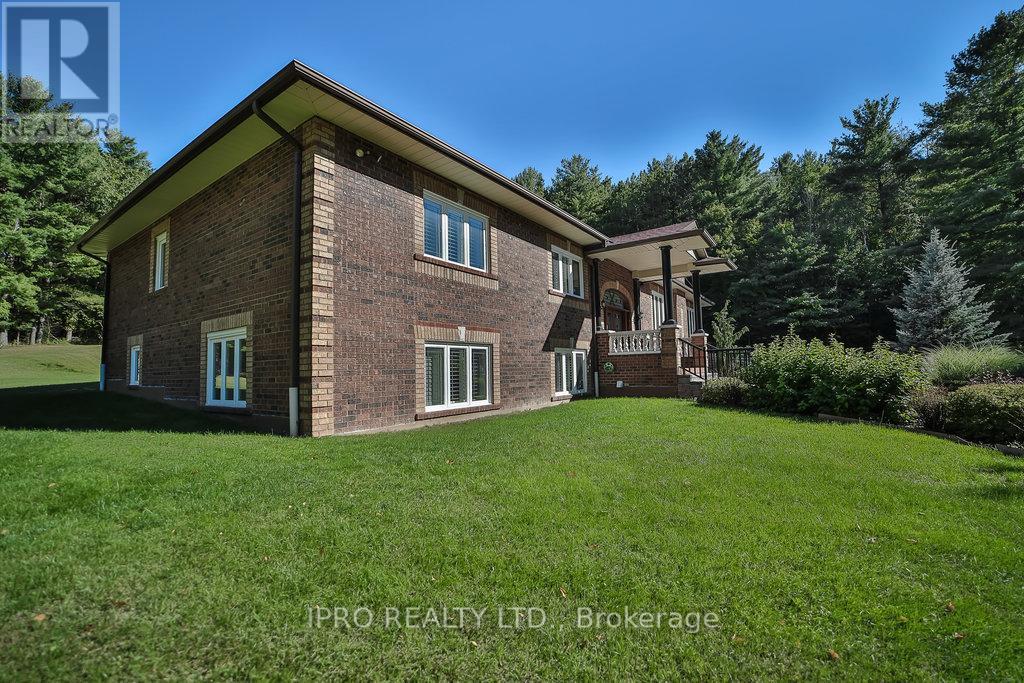 8339 Finnerty Side Road, Caledon, Ontario  L0N 1E0 - Photo 29 - W12128870
