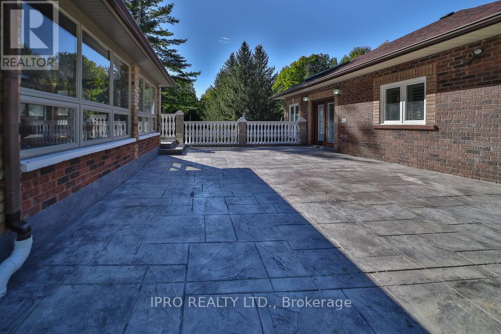 8339 Finnerty Side Road, Caledon, Ontario  L0N 1E0 - Photo 34 - W12128870