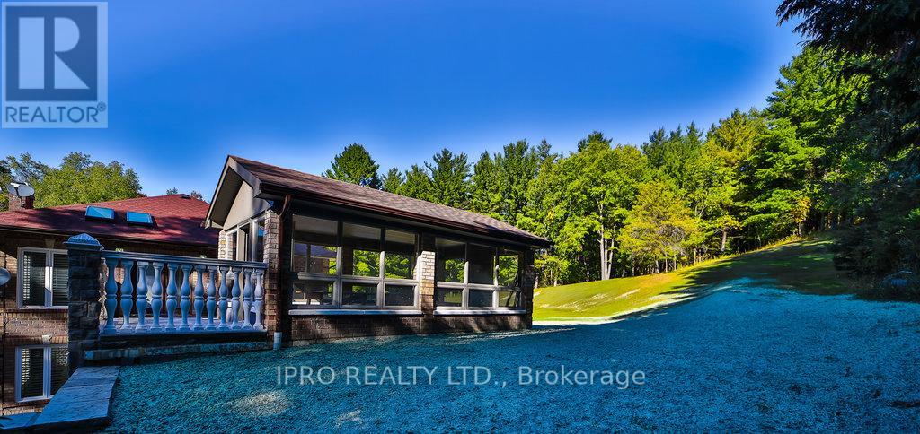 8339 Finnerty Side Road, Caledon, Ontario  L0N 1E0 - Photo 36 - W12128870