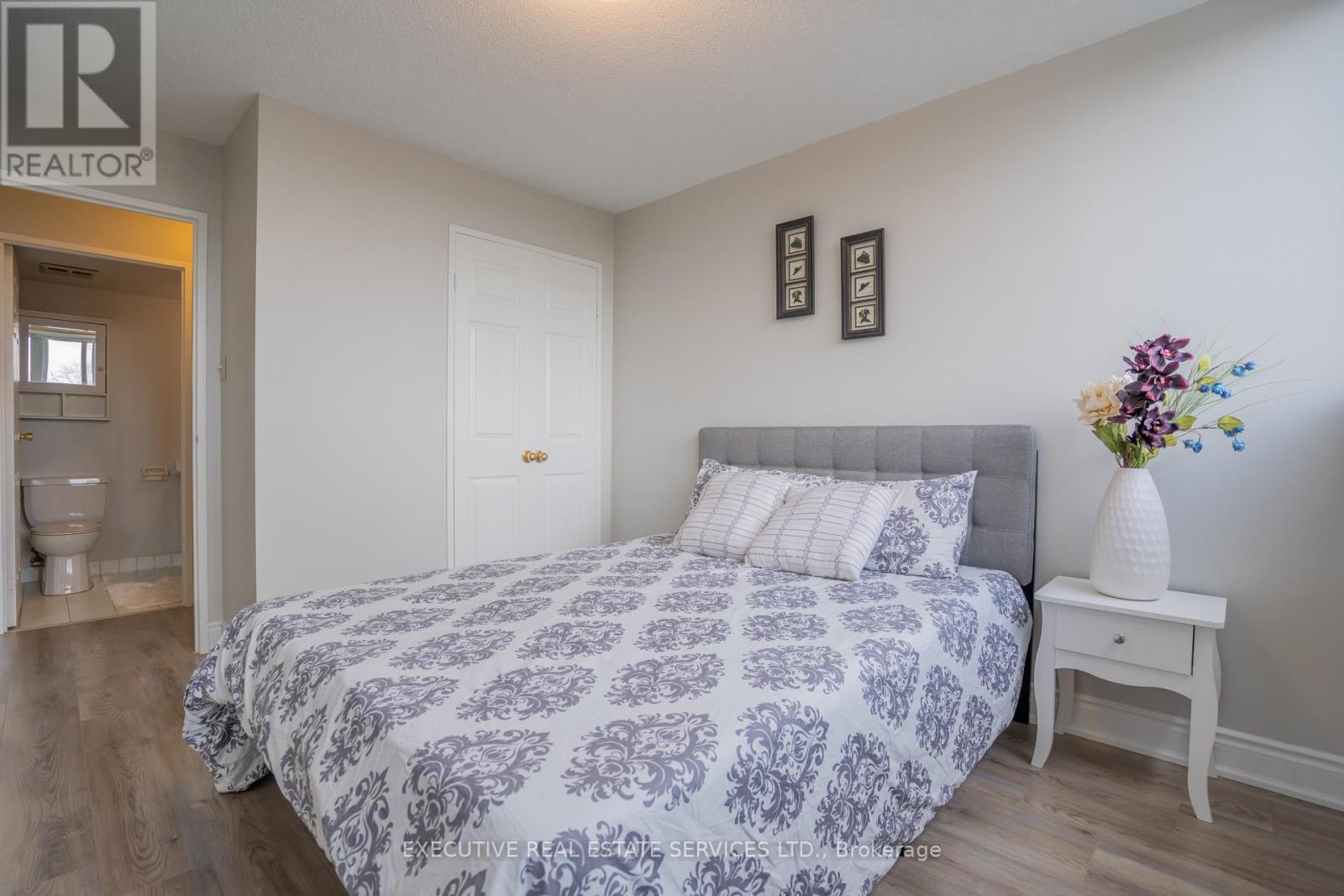 508 - 3700 Kaneff Crescent, Mississauga, Ontario  L5A 4B8 - Photo 26 - W12128955