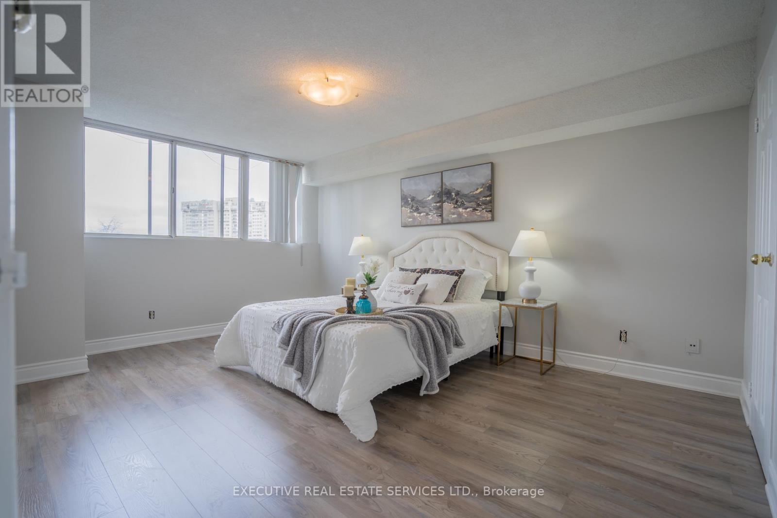 508 - 3700 Kaneff Crescent, Mississauga, Ontario  L5A 4B8 - Photo 29 - W12128955