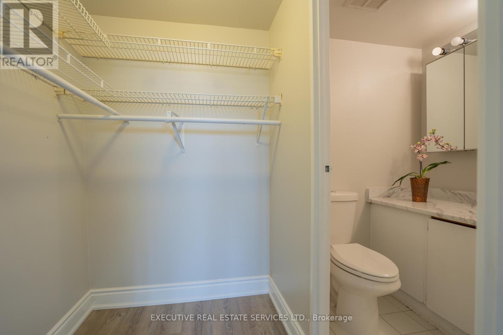 508 - 3700 Kaneff Crescent, Mississauga, Ontario  L5A 4B8 - Photo 31 - W12128955