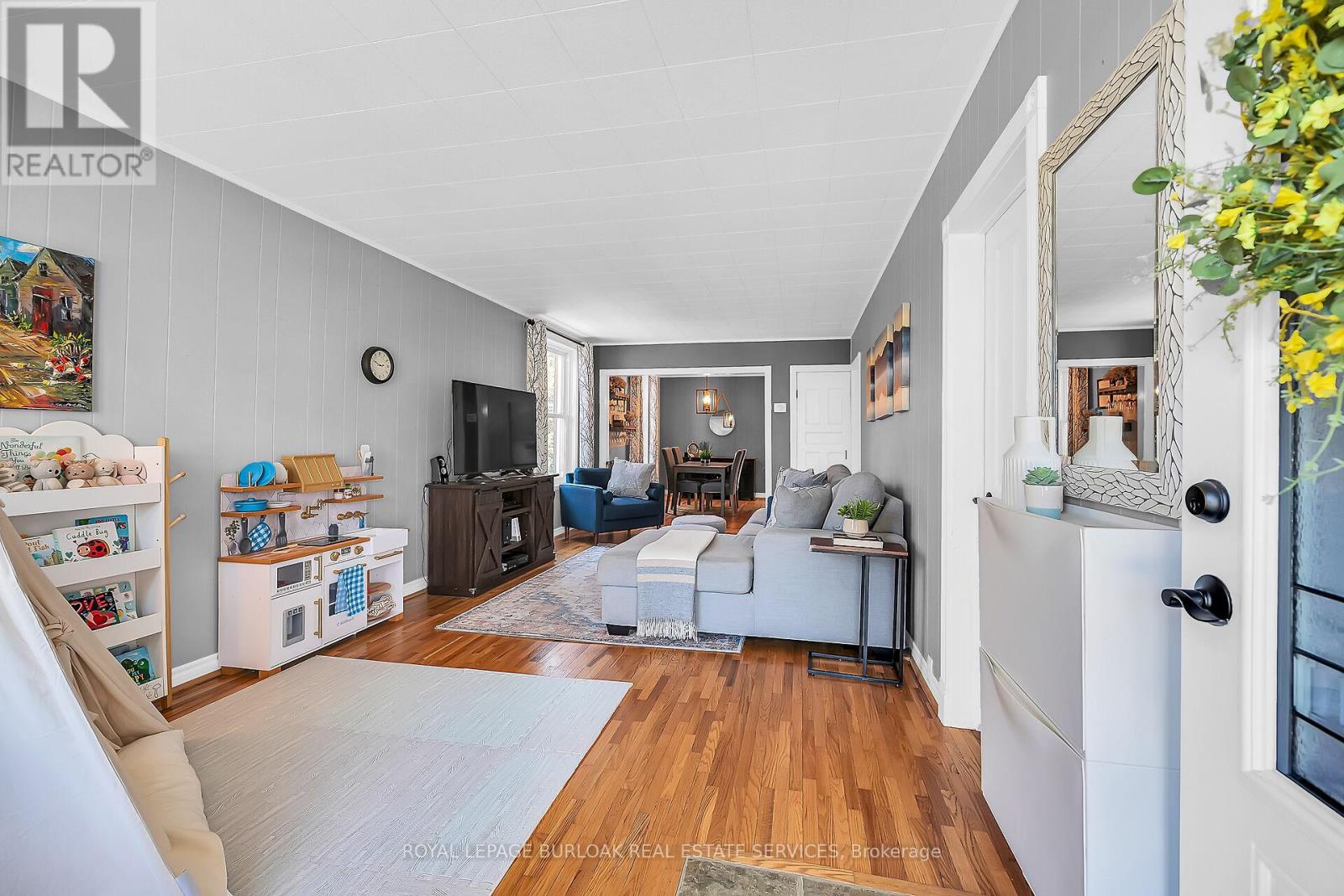 Property at 97 EDINBURGH ROAD S image 5