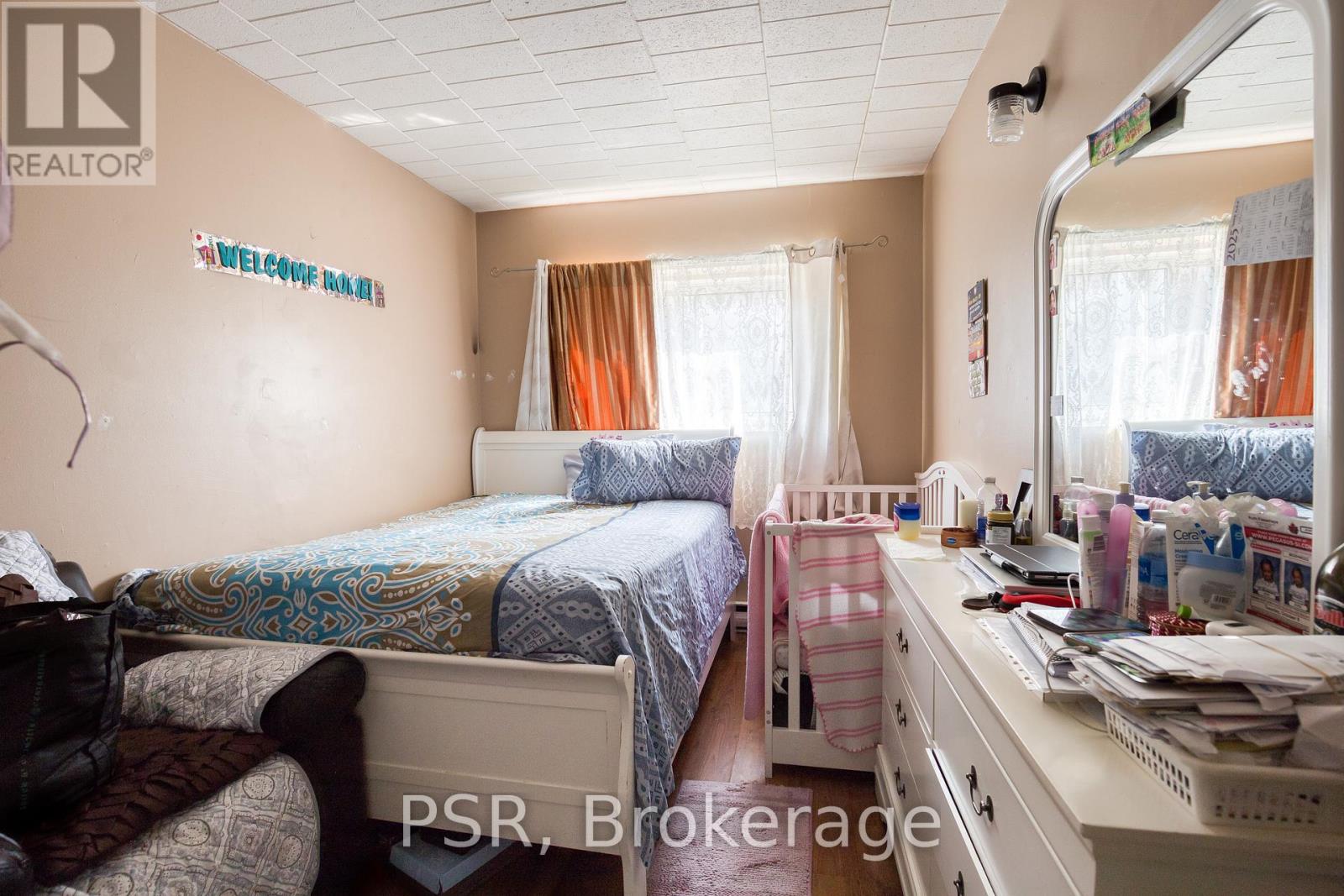 65 Brybeck Crescent, Kitchener, Ontario  N2M 2C5 - Photo 11 - X12128974