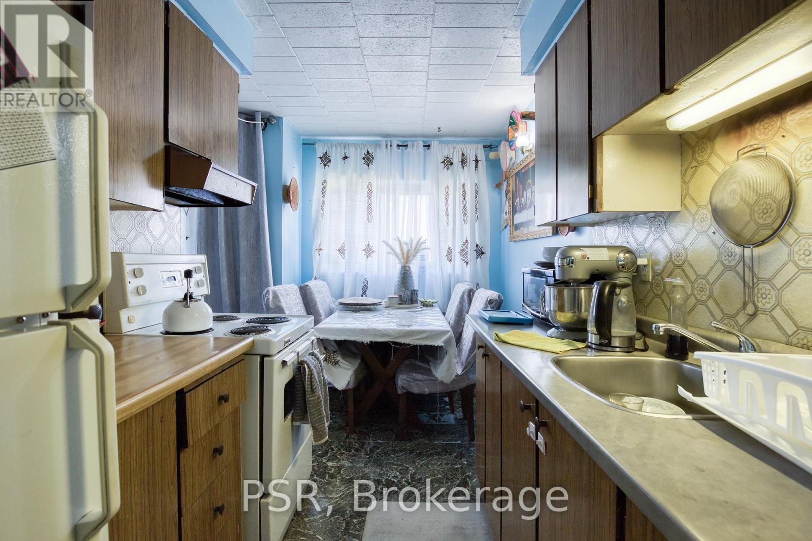 65 Brybeck Crescent, Kitchener, Ontario  N2M 2C5 - Photo 17 - X12128974