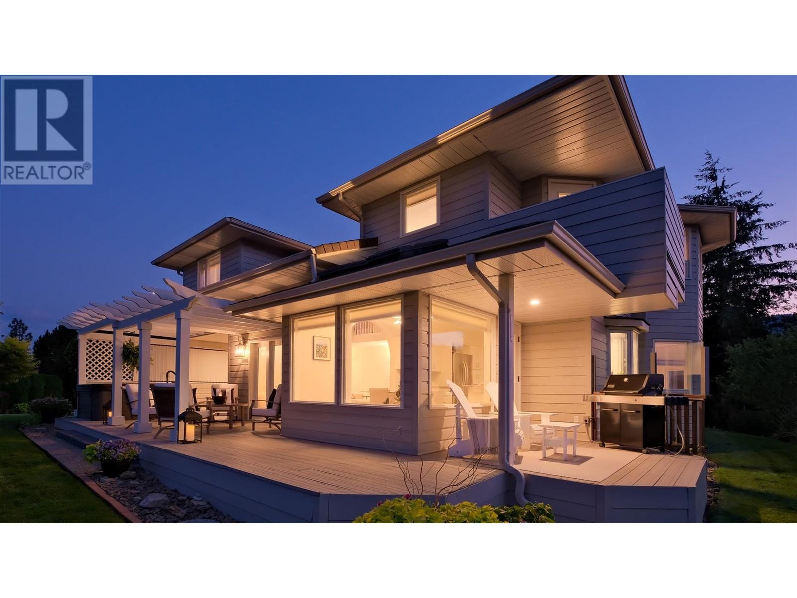 Property at 118 SUMAC RIDGE Drive image 5