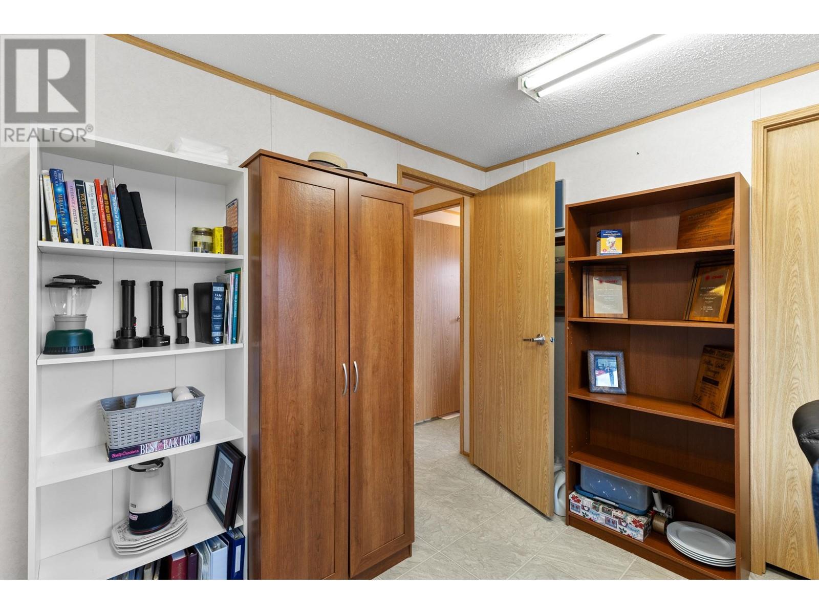 8945 Highway 97 N Unit# 37, Kelowna, British Columbia  V4V 1E8 - Photo 32 - 10346600