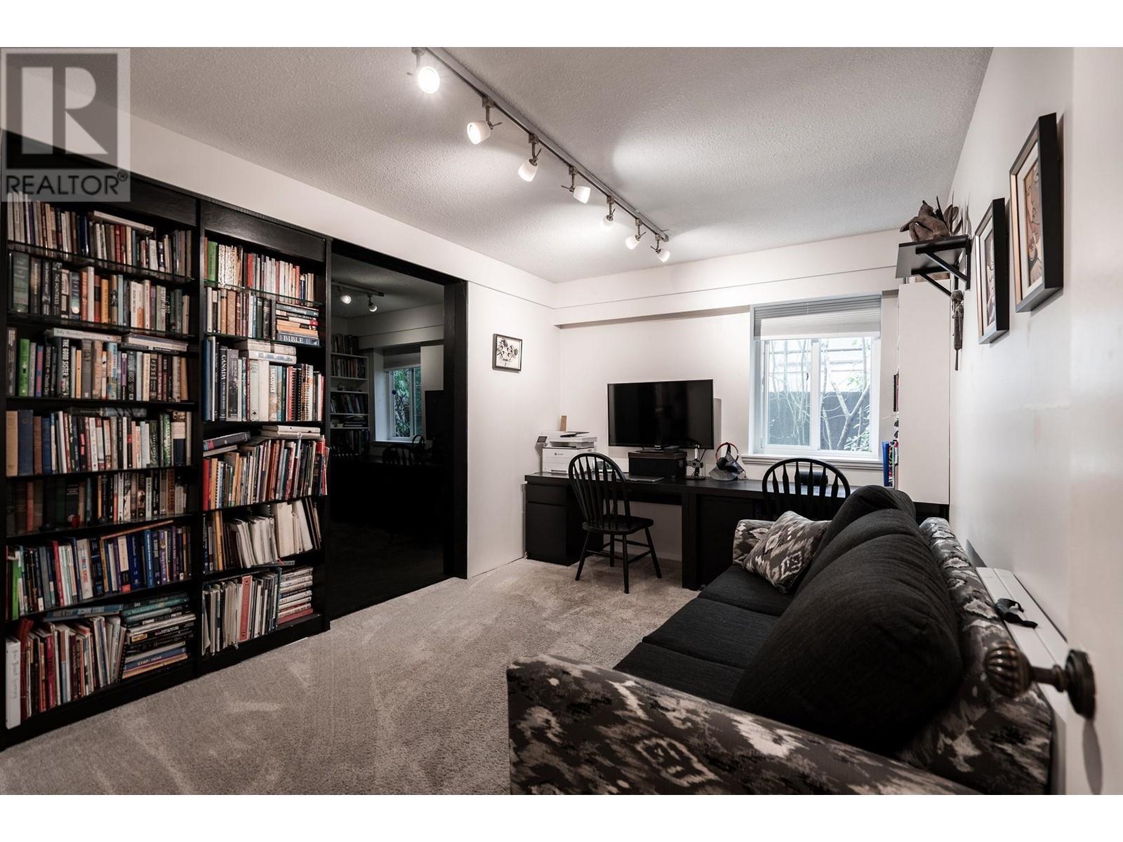 2125 W 2nd Avenue, Vancouver, British Columbia  V6K 1H7 - Photo 14 - R2999268