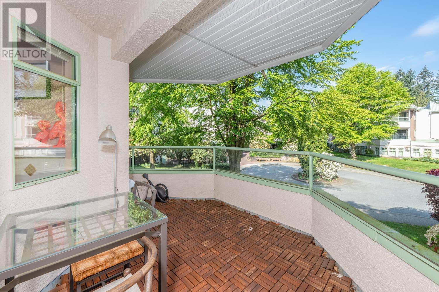 319 6735 Station Hill Court, Burnaby, British Columbia  V3N 4W5 - Photo 15 - R2999269
