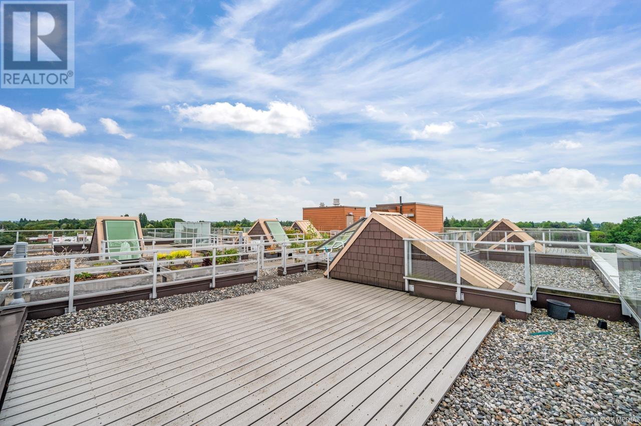 506 10020 DUNOON DRIVE, Richmond, British Columbia