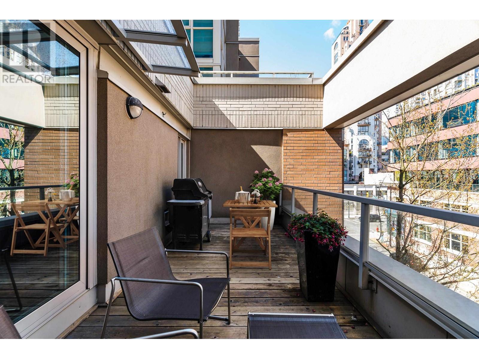 505 1318 Homer Street, Vancouver, British Columbia  V6B 6A7 - Photo 3 - R2999320