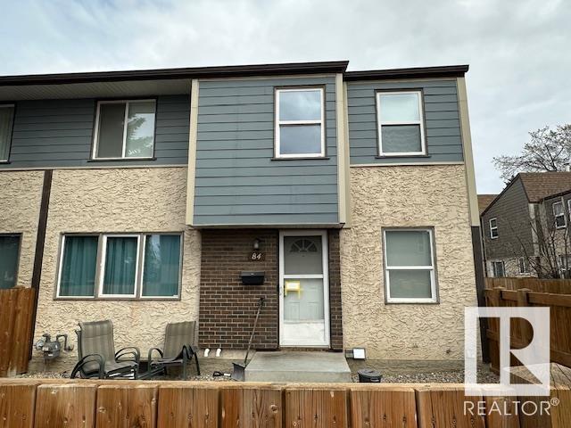 Property at 84 Willowdale PL NW image