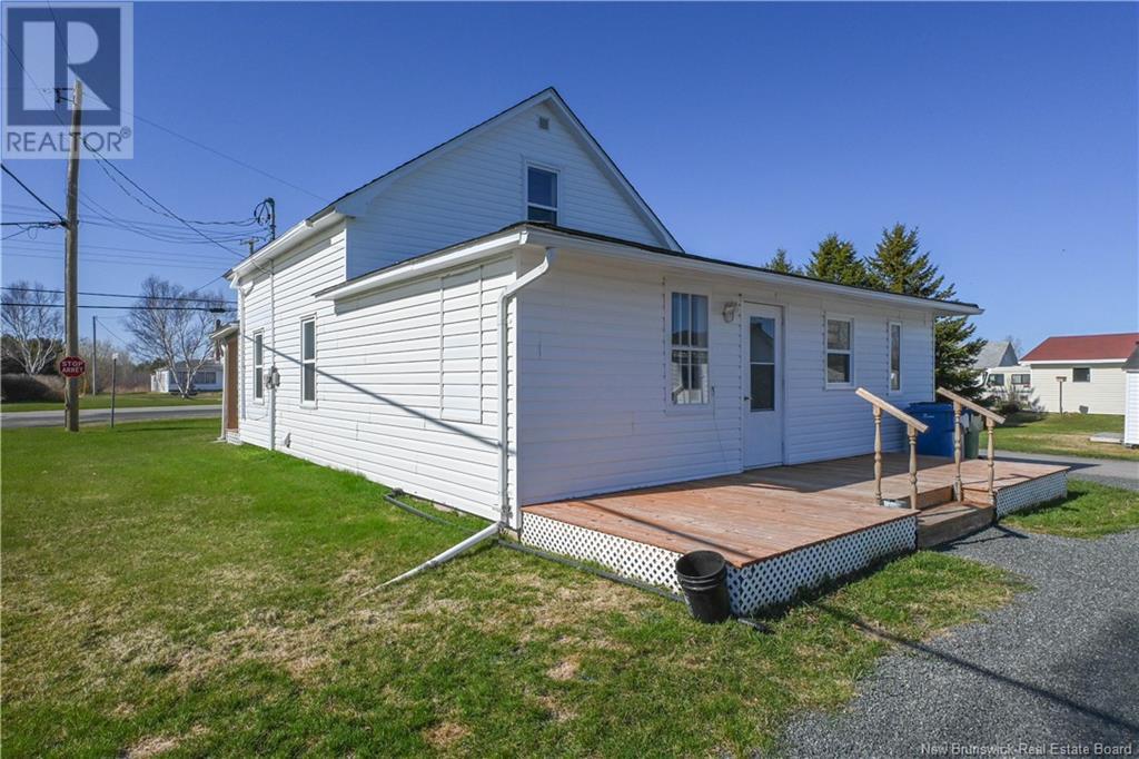 Property at 1712 rue Chatillon Street image 2