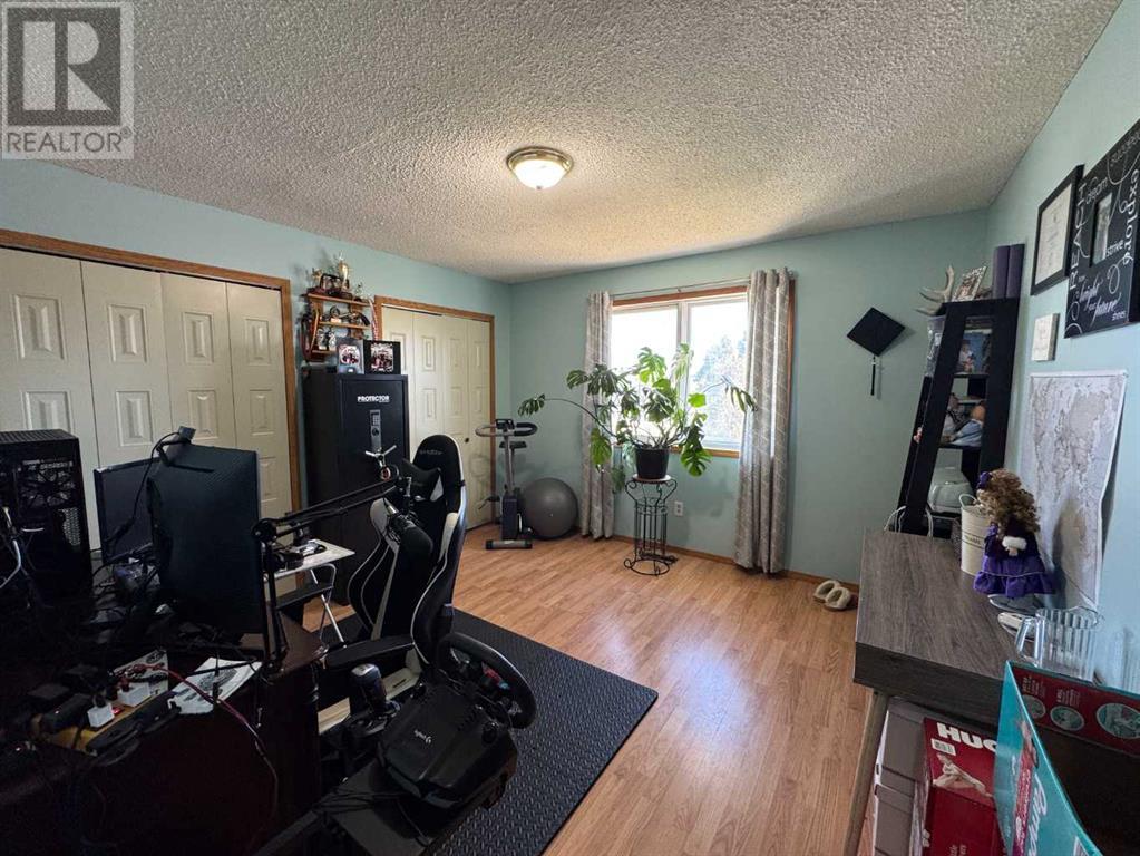 722 9 Avenue, Wainwright, Alberta  T9W 1T4 - Photo 23 - A2218096
