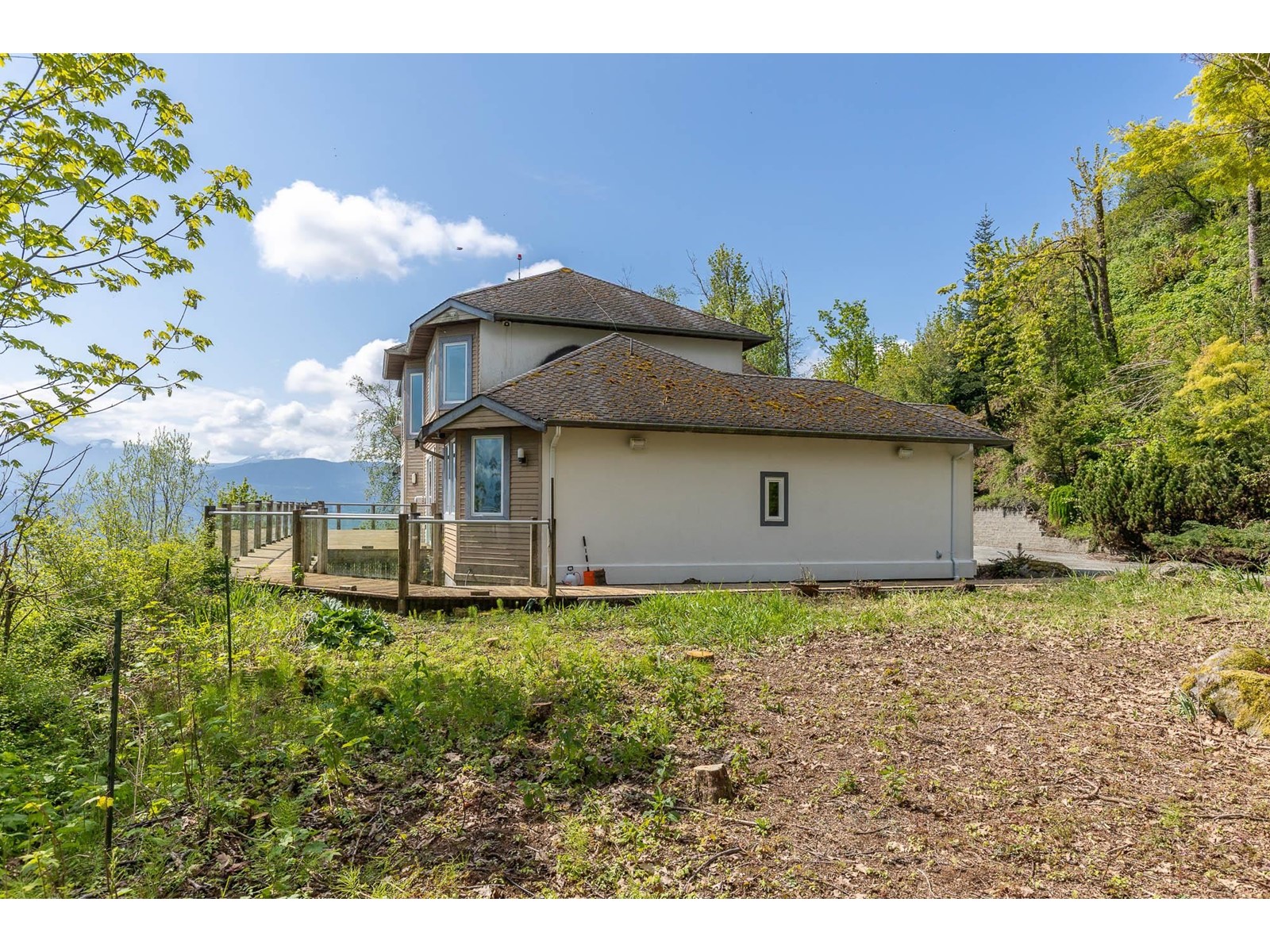 43619 Bracken Drive, Chilliwack Mountain, Chilliwack, British Columbia  V2R 4A4 - Photo 37 - R2999075