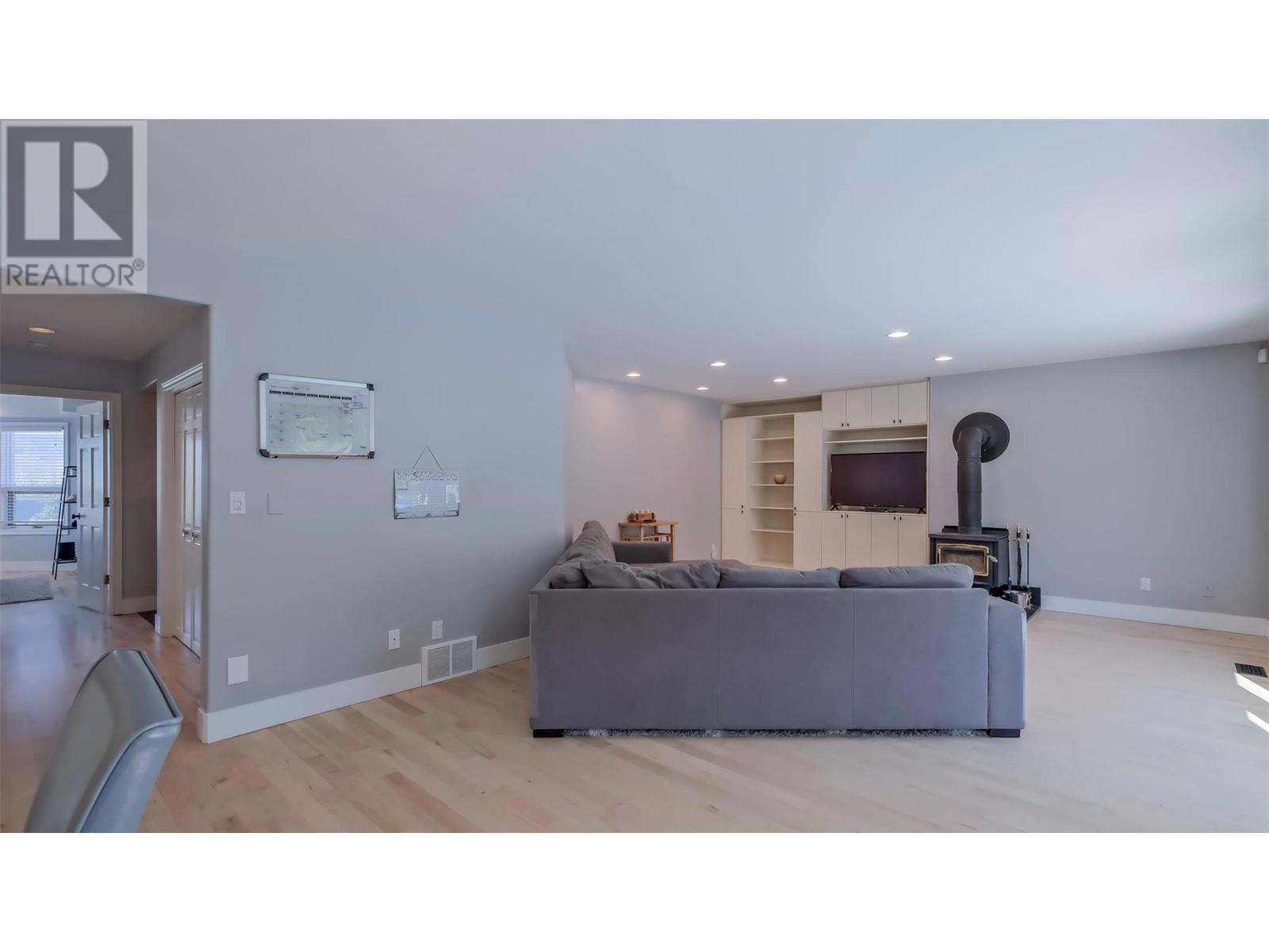 Property at 359 Stellar Drive image 1