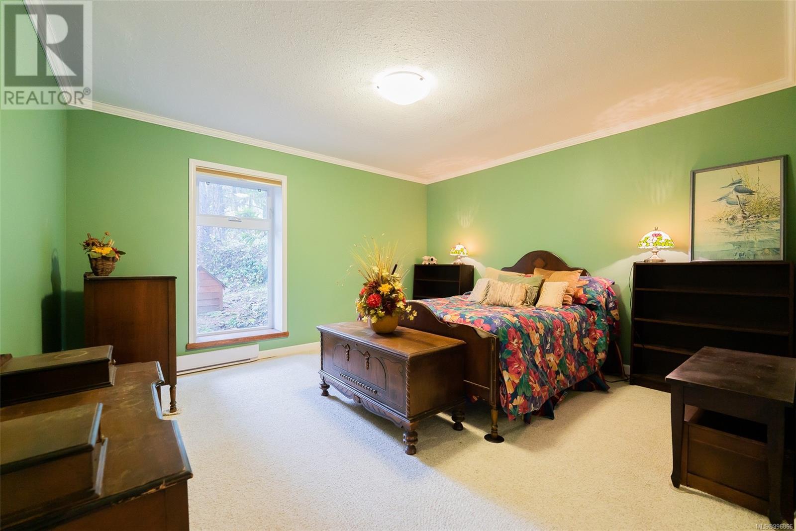 Property at 8170 Southwind Dr image 3