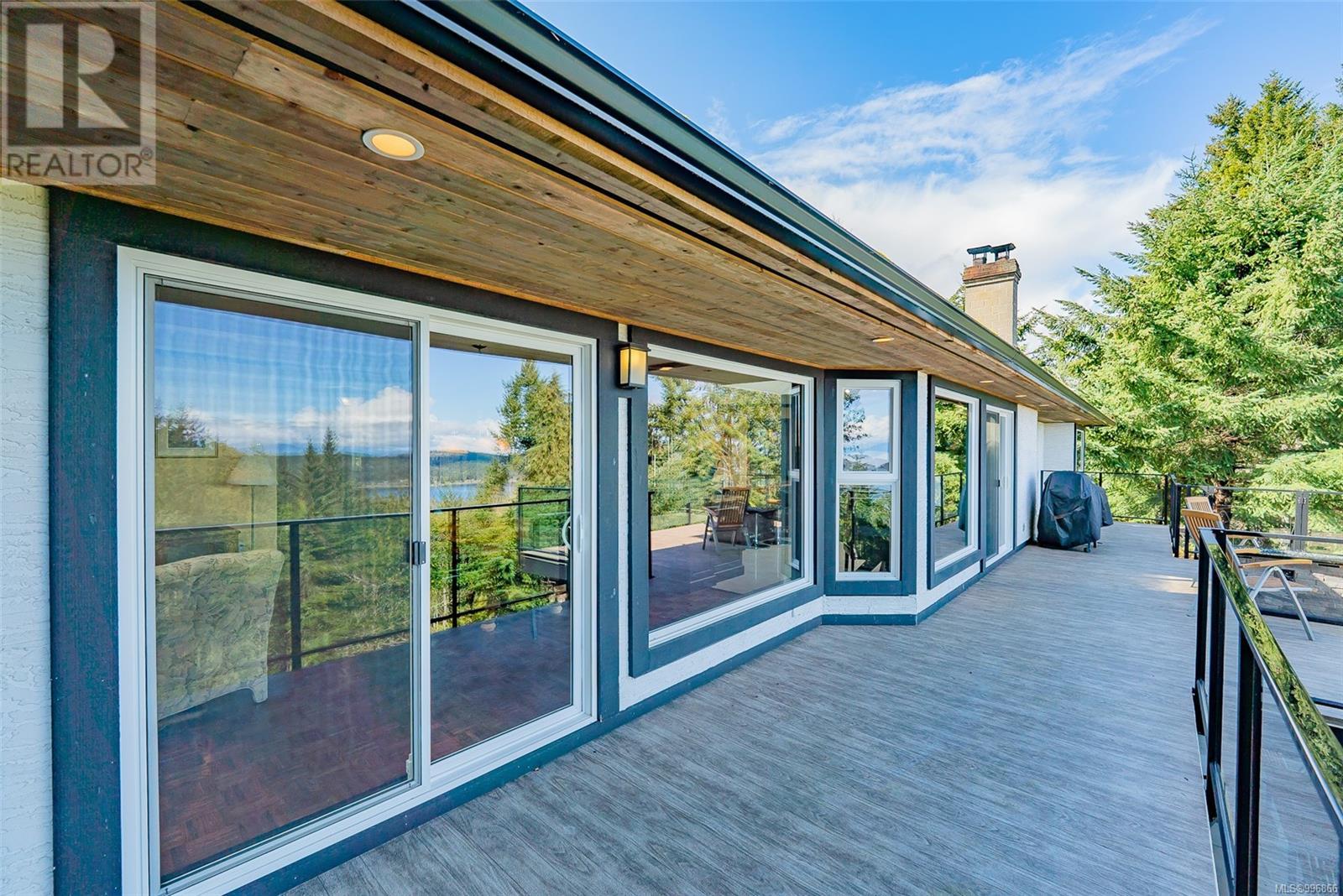 8170 Southwind Dr, Lantzville, British Columbia  V0R 2H0 - Photo 20 - 996866