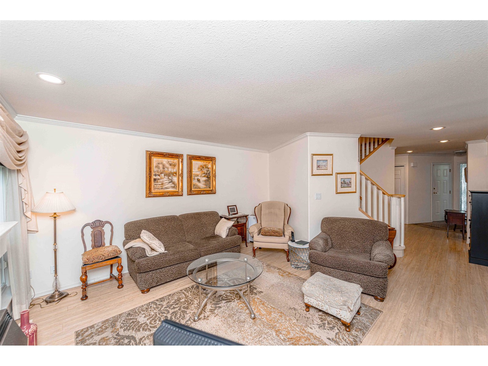 2 33179 George Ferguson Way, Abbotsford, British Columbia  V2S 2L6 - Photo 5 - R2998874