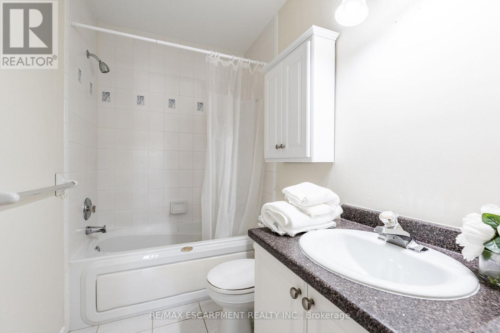 17 - 222 Fellowes Crescent, Hamilton, Ontario  L8B 0R1 - Photo 31 - X11994095