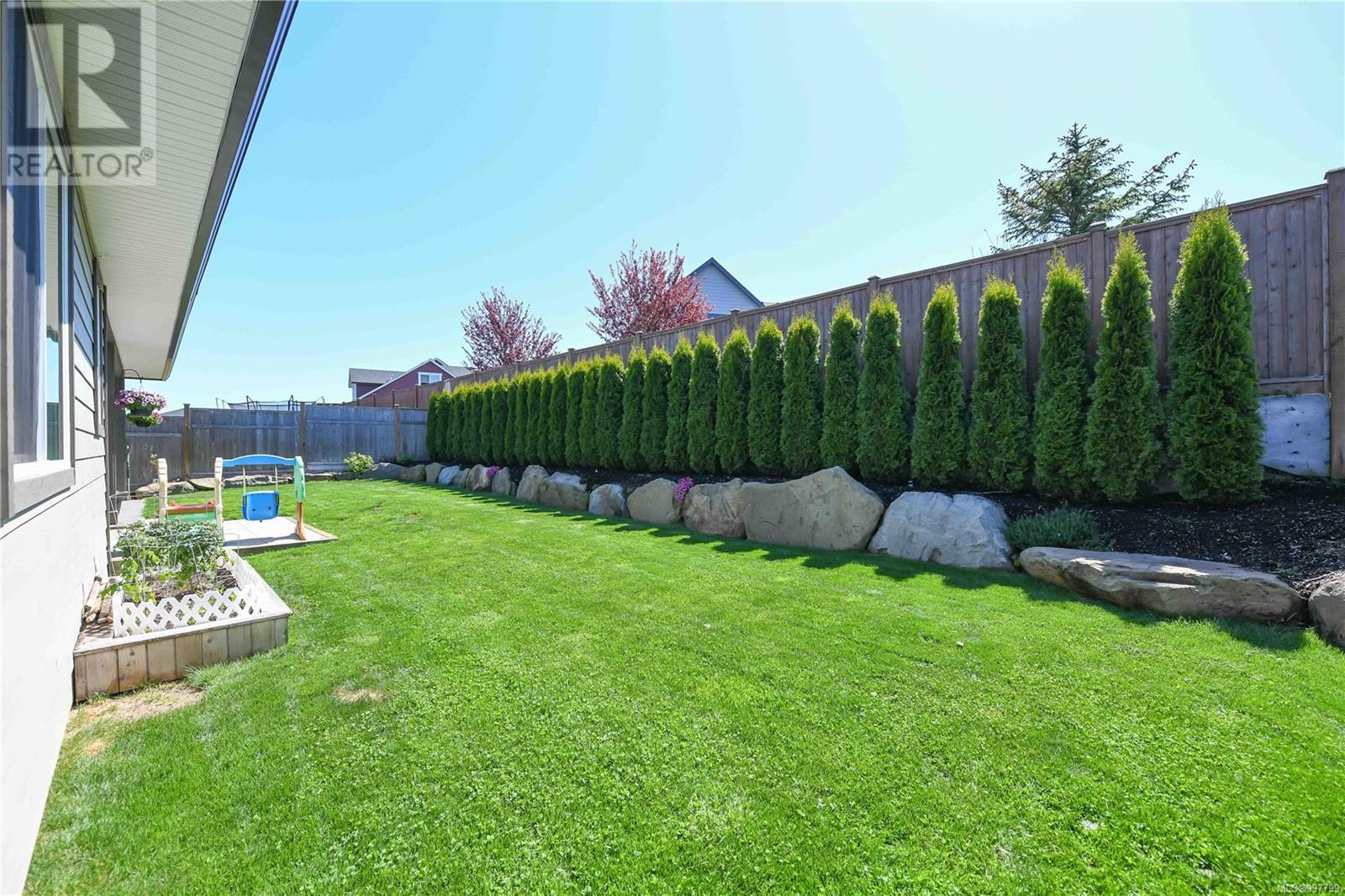 3381 Marygrove Dr, Courtenay, British Columbia  V9N 0E7 - Photo 23 - 997799