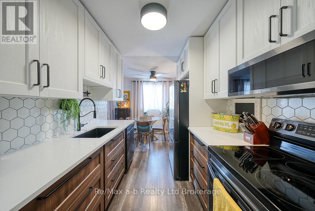 809 - 986 Huron Street, London East, Ontario  N5Y 5E4 - Photo 17 - X12128997